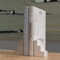 Boekensteunen Stair Cube set van 2│Printworks│Travertin en Kalksteen│PW00549│op plank met boeken