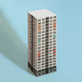 Paperscraper Plattenbau Berlin│Memoblok│bovenaanzicht schuin met blauwe achtergrond
