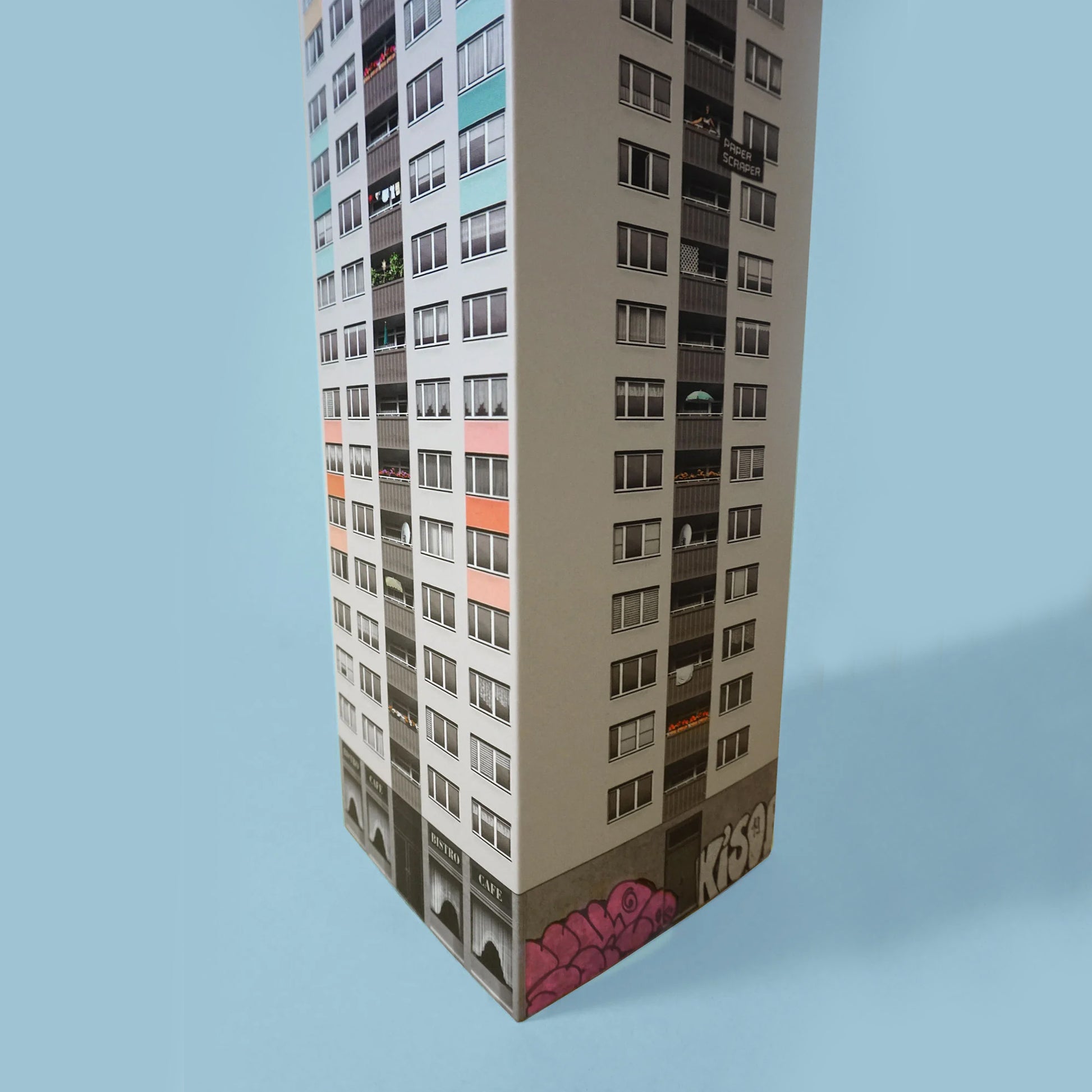 Paperscraper Plattenbau Berlin│Memoblok│detail onderzijde