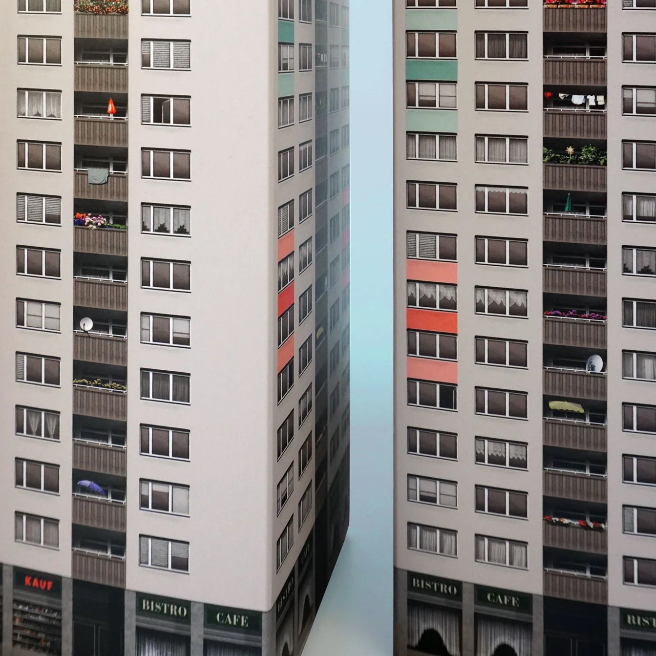 Paperscraper Plattenbau Berlin│Memoblok│twee stuks naast elkaar