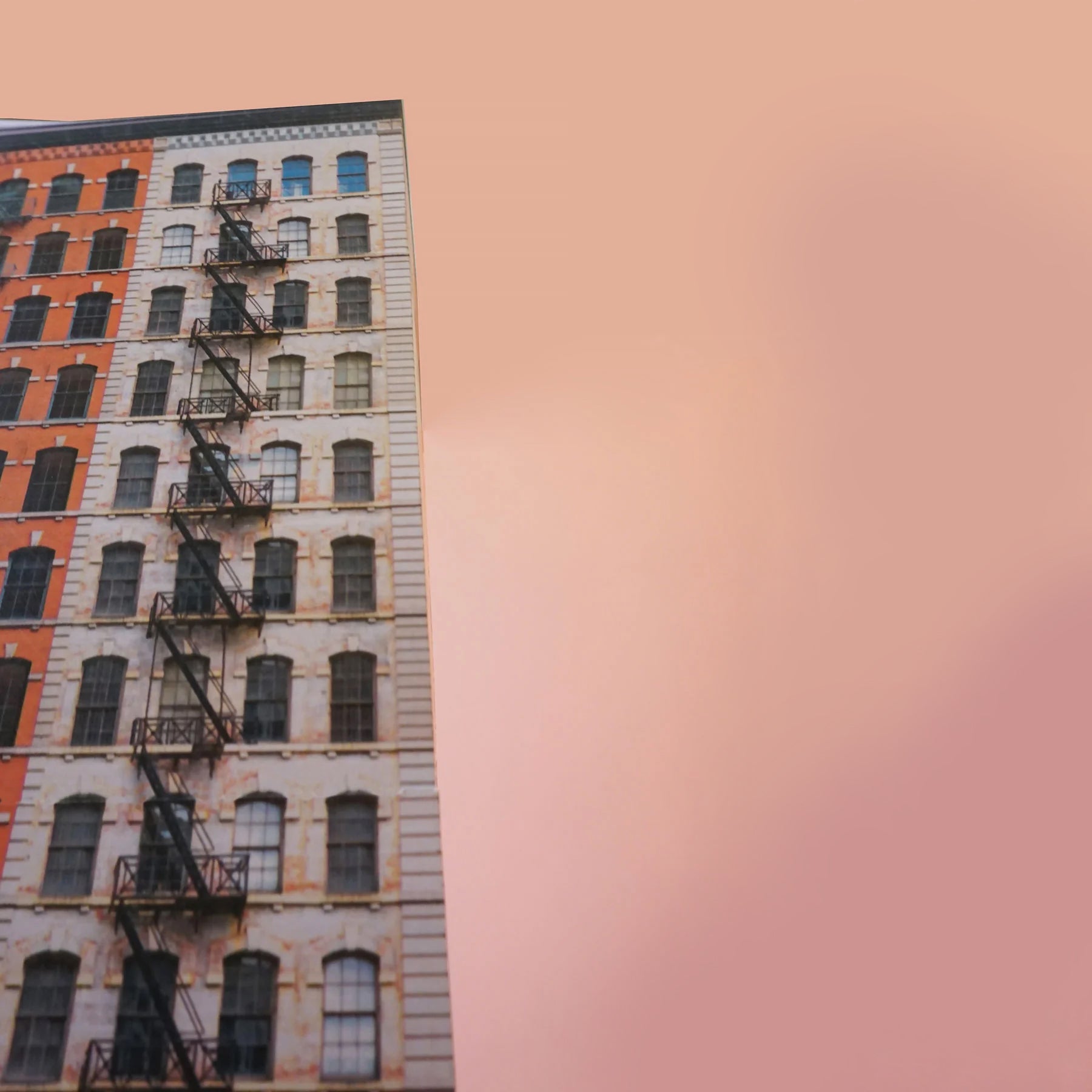 Memoblok Paperscraper Townhouse Soho│Seltmann Publishers│detail zijkant met brandtrap