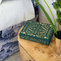 Juwelendoos Precious Things Groen│Printworks│PW00600│liggend op nachtkastje