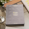 Fotoalbum Printworks Large│Happy Times│art. PW00598│bovenaanzicht voorkant op glazen tafel