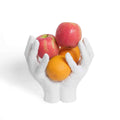 Reality Hand-Bowl│Harry Allen│Areaware│Fruitschaal in de vorm van echte handen│art. HARBHW│voorkant met appels en sinaasappels