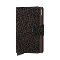 Secrid Miniwallet Leo│art. MLE-BEIGE│Pasjeshouder en Portemonnee│vooraanzicht met witte achtergrond