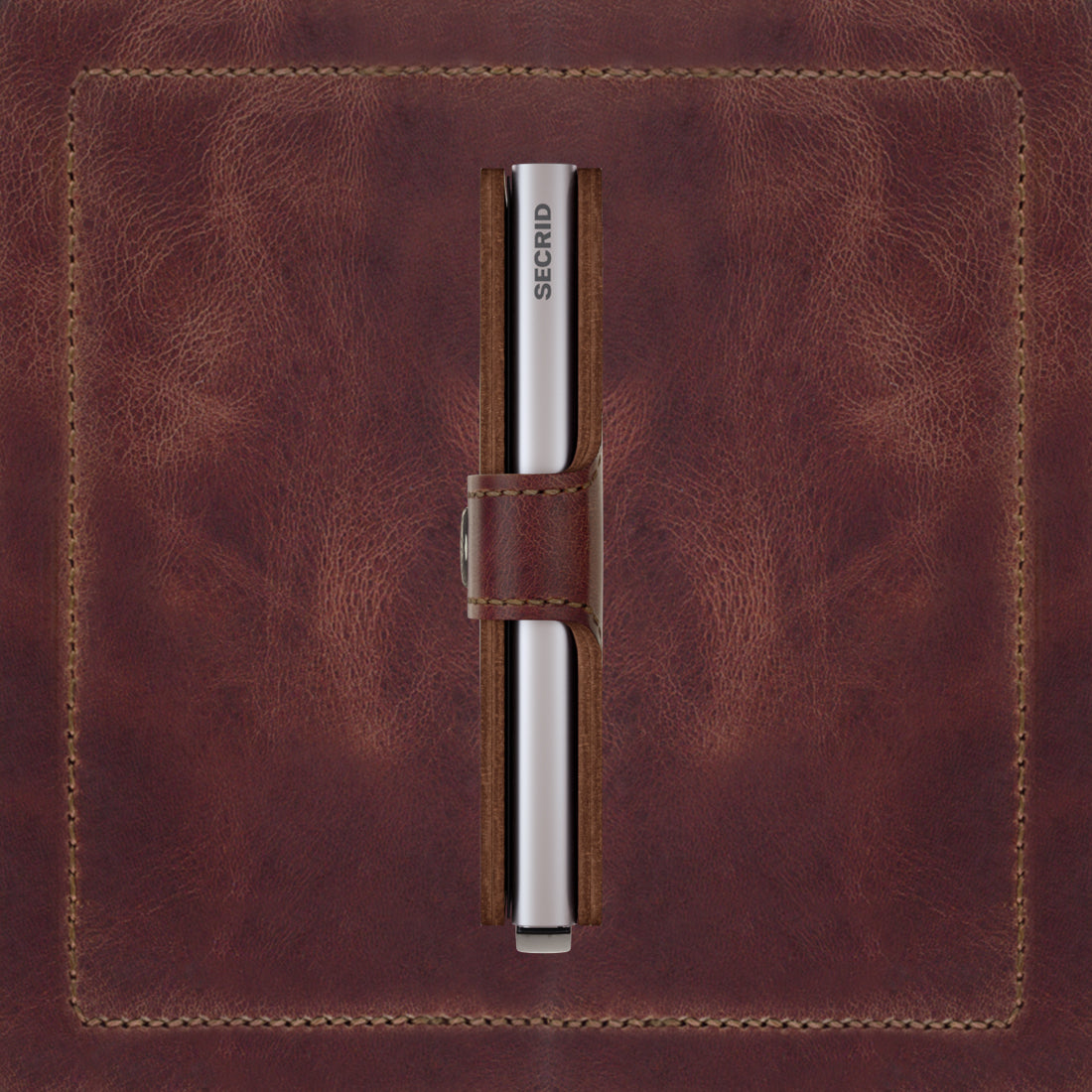 Secrid Miniwallet Vintage│art. MV-BROWN│Pasjeshouder en Portemonnee│voorkant met witte achtergrond