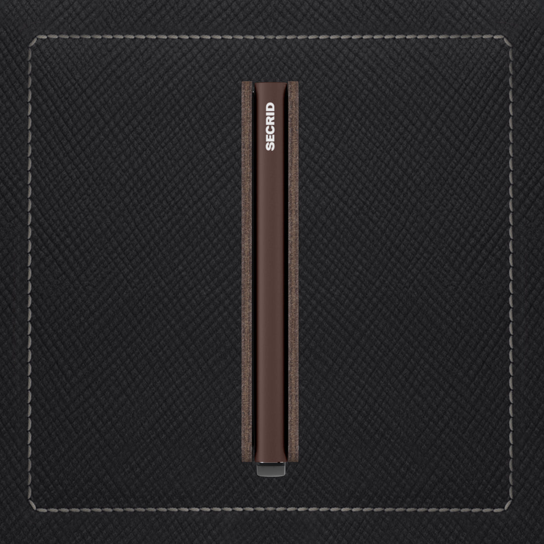 Secrid Slimwallet Saffiano│art. SSA-BROWN│Pasjeshouder│voorkant met witte achtergrond