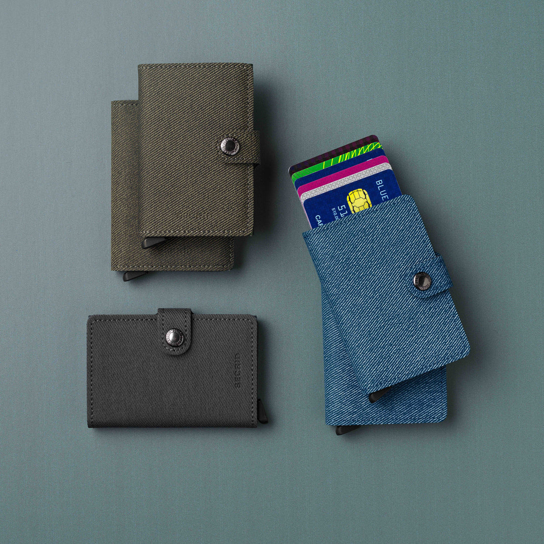 Secrid Slimwallet Twist│art. STW-JEANS-BLUE│Pasjeshouder│voorkant met witte achtergrond