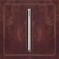 Secrid Slimwallet Vintage│Pasjeshouder│art. SV-BROWN│zijkant met leersoort op achtergrond