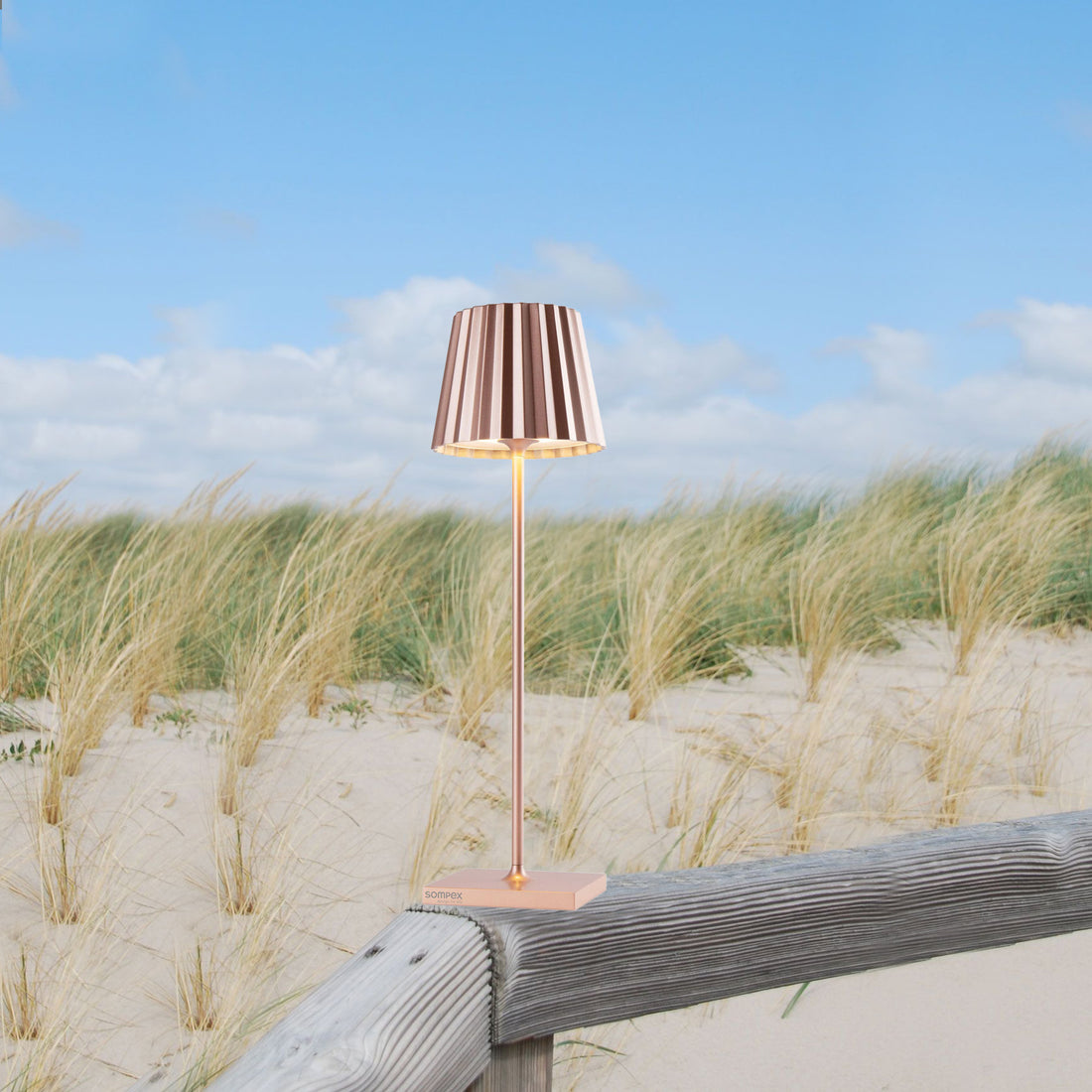Sompex Troll 2.0 Roségoud│Oplaadbare Tafellamp│art. 78189│voorkant met witte achtergrond