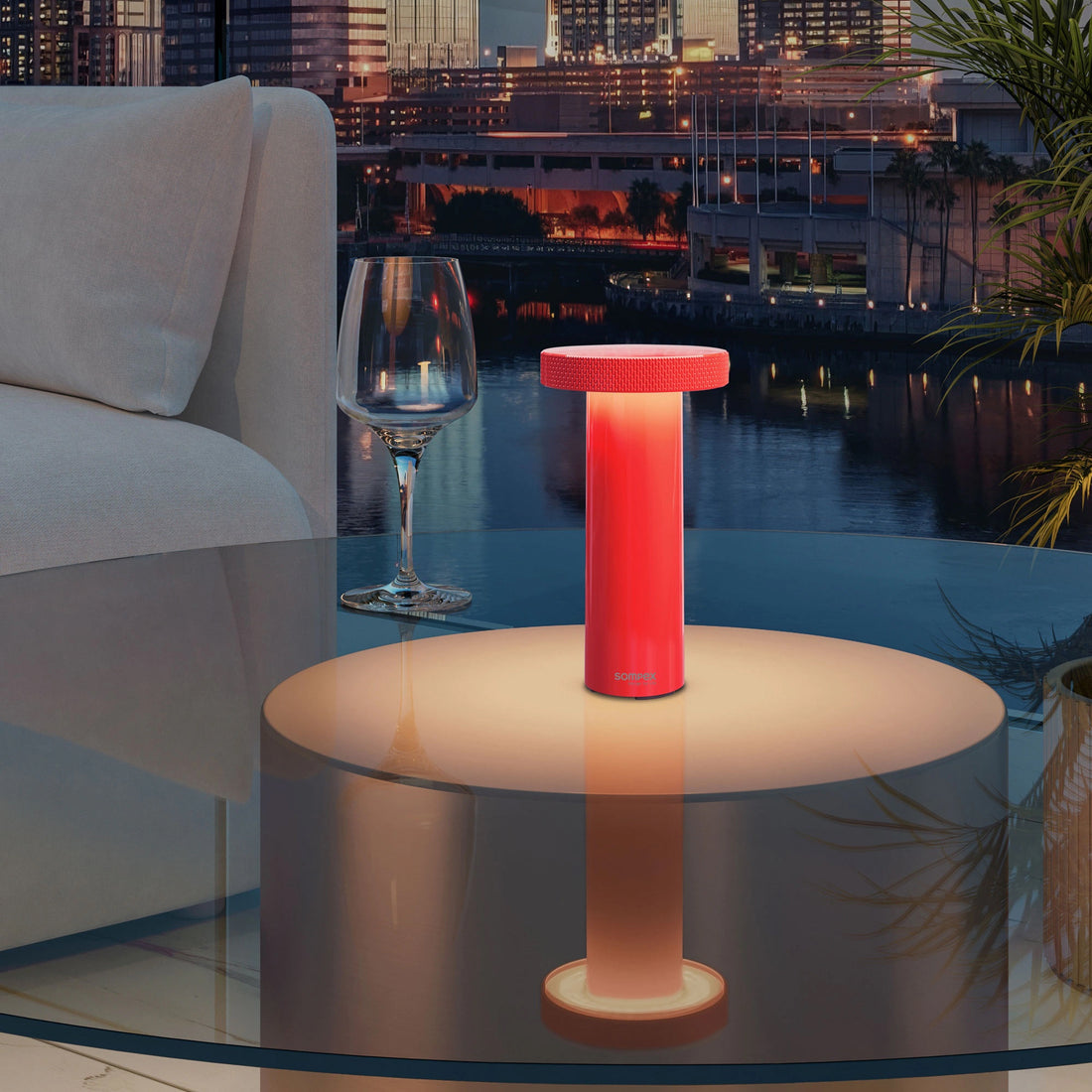 Sompex Volume Oplaadbare Tafellamp Neon Orange│art. 78539│vooraanzicht met witte achtergrond