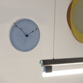 Tic-Tak Wandklok Lichtblauw Pro-Dukto│art. 20030-LB│aan wand met lamp en kunstwerk