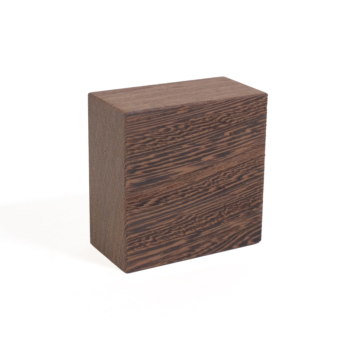 Traktor Magnetische Houten Kubus Wengé│Kabinet van Look│voorkant schuin rechts