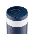 Dopper Travel Mug Large 400ml Breaking Blue (blauw) - detail met gesloten Flip Cap