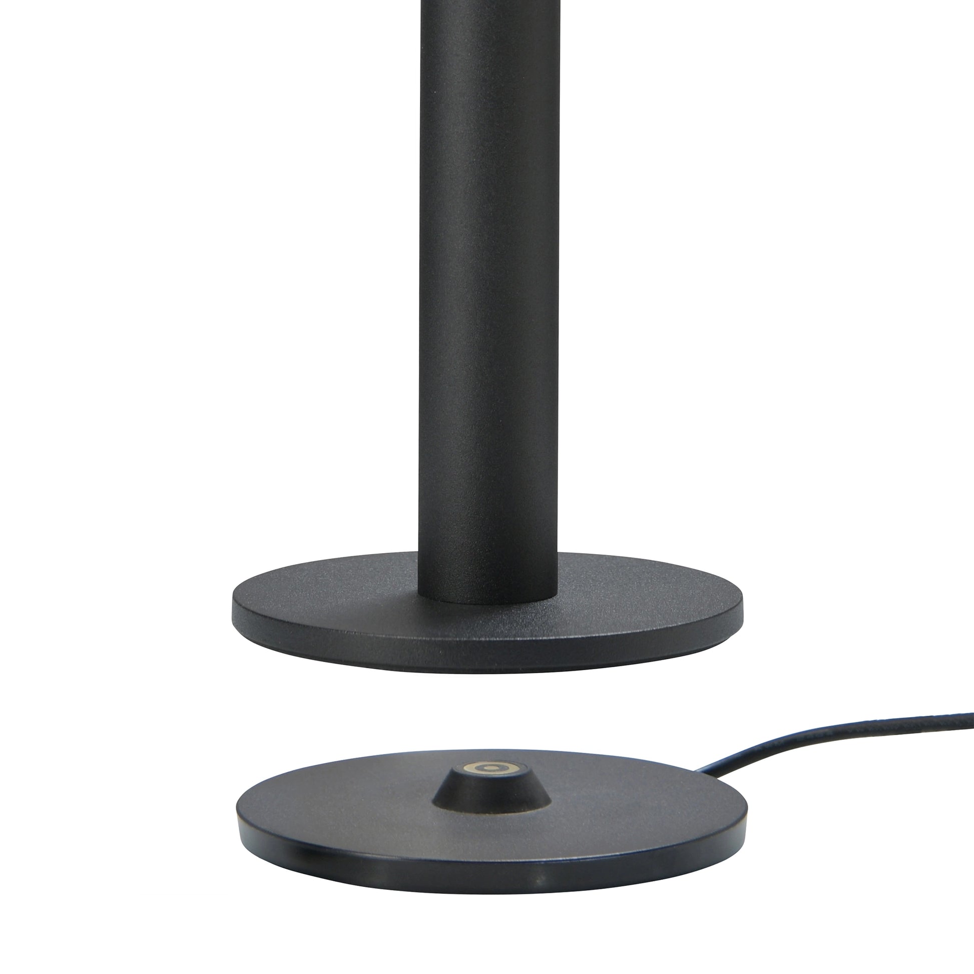 Sompex Tubo Buffet Oplaadbare LED Tafellamp 2-Lichts Zwart - detail van het oplaadstation