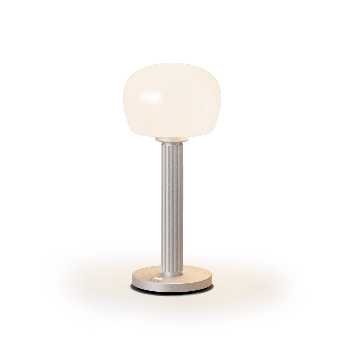 ELLE Decoration Vendome rechargeable table lamp in matt silver, front view on a white background.