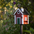 Multiholk Red Cottage Vogelhuis│Wildlife Garden│art. WG101│op metalen paal close up