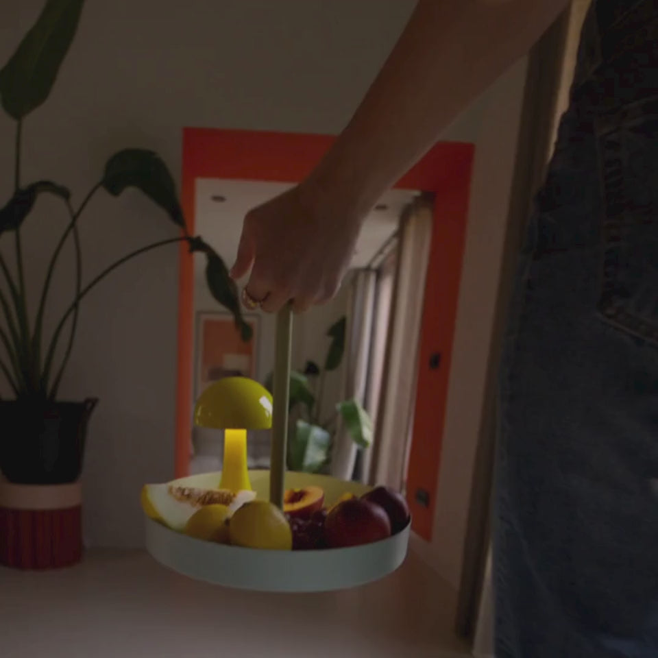 video op dienblad