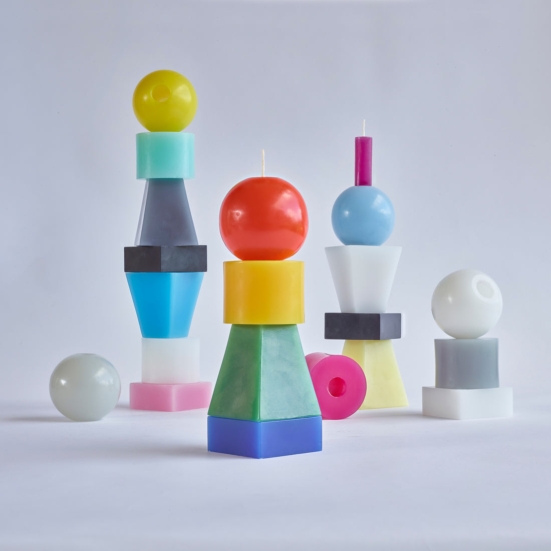 RE-OR Candle Notorious RGB│BCXSY│Kaars losse onderdelen│foto voorkant met witte achtergrond