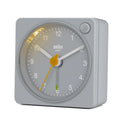 Braun Wekke Analoog BC02XG│Grijs│voorkant schuin links met verlichting