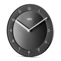 Braun Wandklok Analoog BC06B-DCF│Zwart│Radiogestuurd│voorkant schuin links