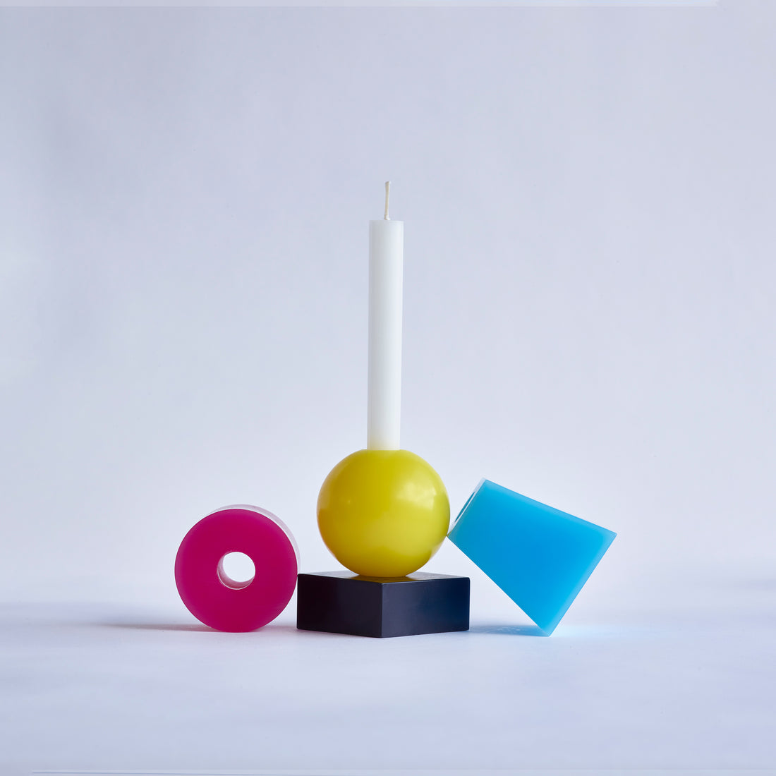 RE-OR Candle CMYKay│BCXSY│Kaars│foto voorkant met witte achtergrond
