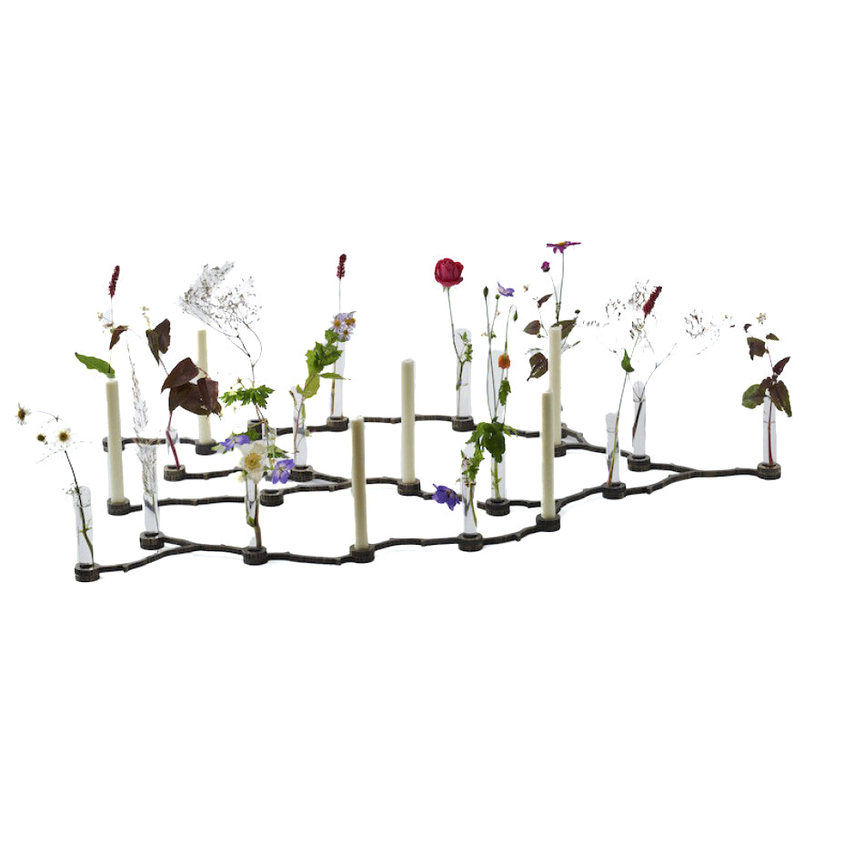 Candle Vase Bronze set 15 Branches│René Knip voor Thomas Eyck│foto met vazen en kaarsen