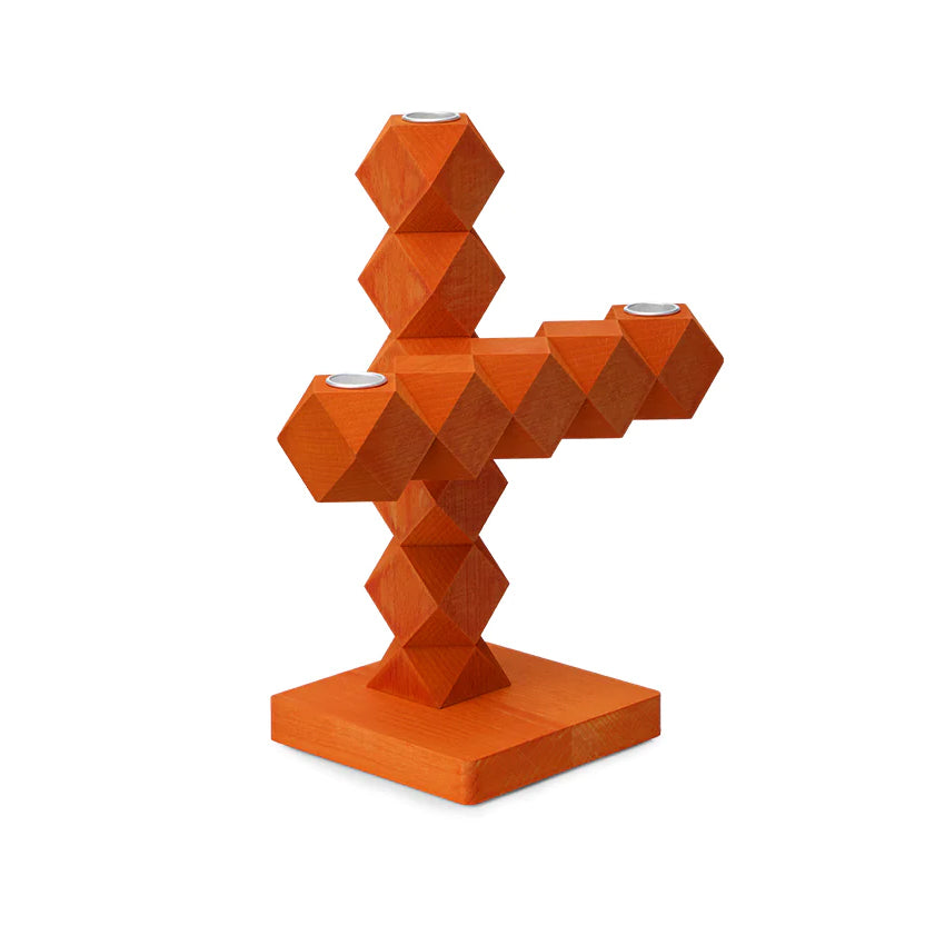 Clean Cut Kandelaar 3 Oranje│Bertjan Pot│Buro Berger│art. BJ001-02│vooraanzicht schuin met witte achtergrond