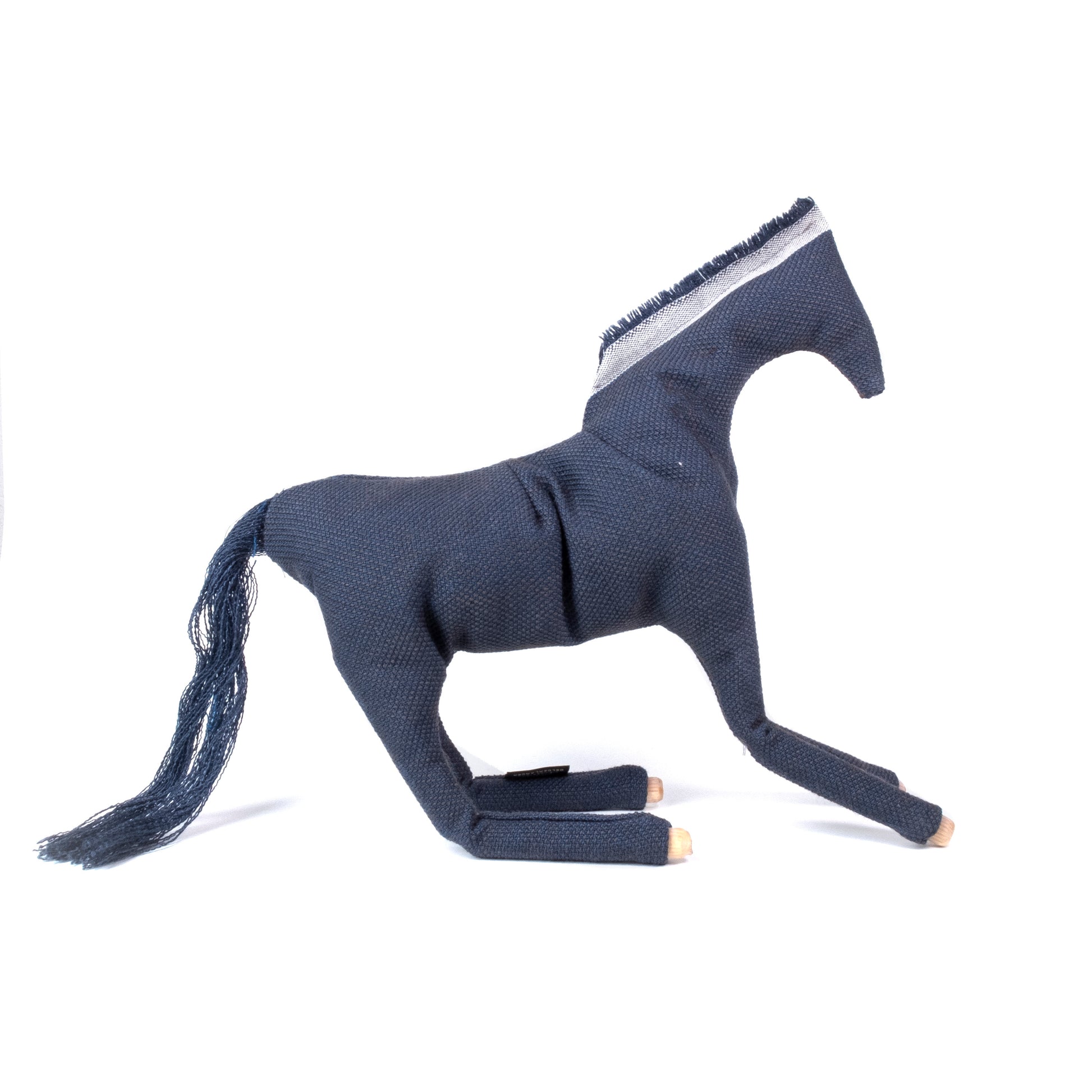 Gelderlander 03 Christien Meindertsma│Thomas Eyck│Stoffen Paard│product foto zittend