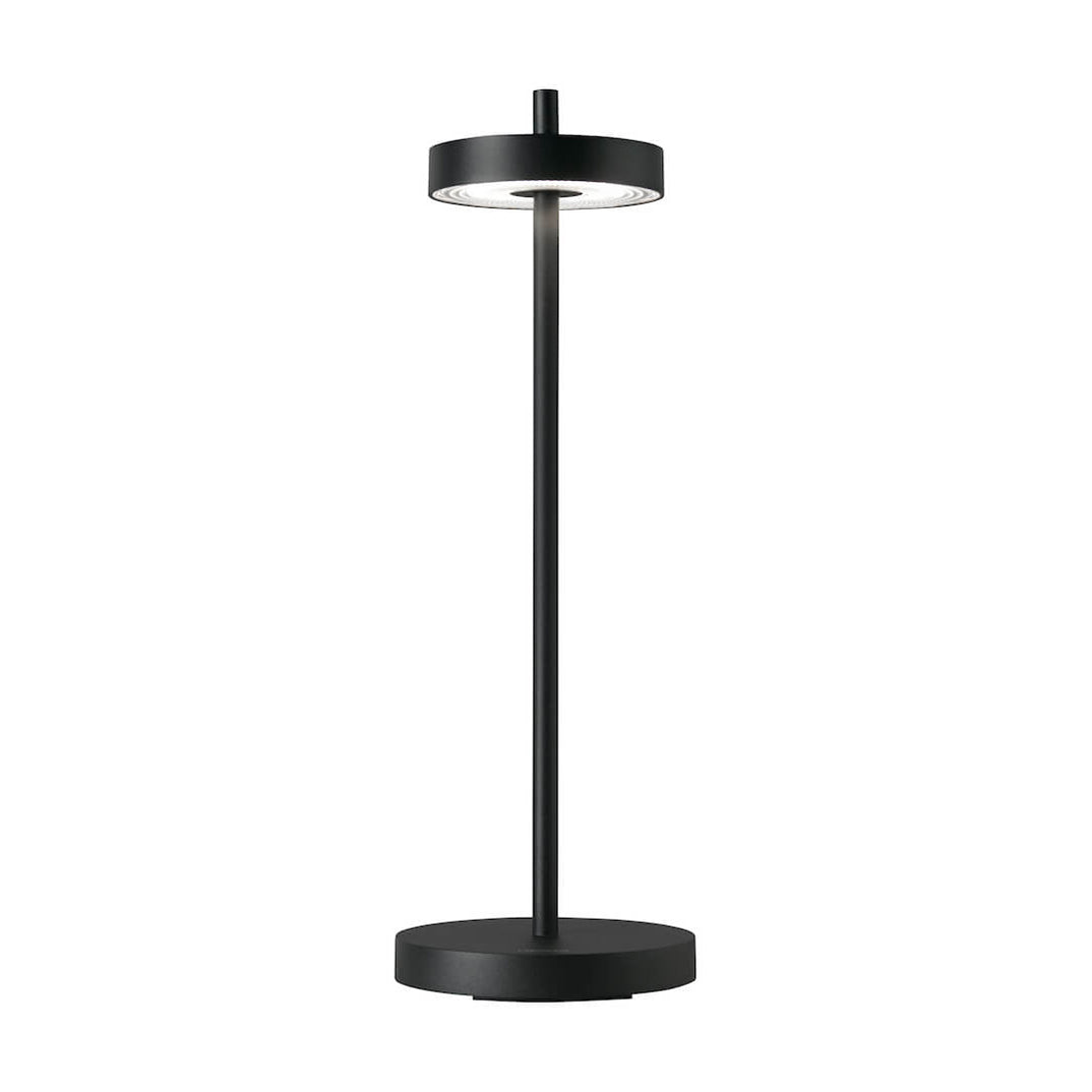 Essence • Tafellamp Oplaadbaar • Newdes • Designmarket.today • Minimalistich en innovatief! Essence is een draadloze oplaadbare tafellamp van het Duitse merk Newdes. Geschikt voor binnen en buiten. Een tijdloos design, voorzien van de modernste techniek. Traploos dimbaar, instelbare kleurtemperatuur, spatwaterdicht.