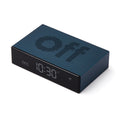 Lexon Flip Premium Wekker Blauw│Art. LR152B│bovenkant schuin met Off-teken aan bovenzijde