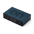 Lexon Flip Premium Wekker Blauw│Art. LR152B│bovenkant schuin met ON-teken aan bovenzijde