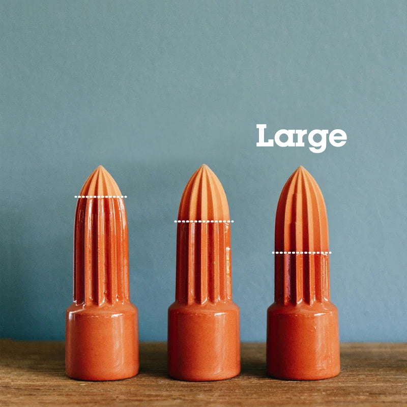 Waterworks Terracotta Kegel Large│House of Thol│3 verschillende maten naast elkaar