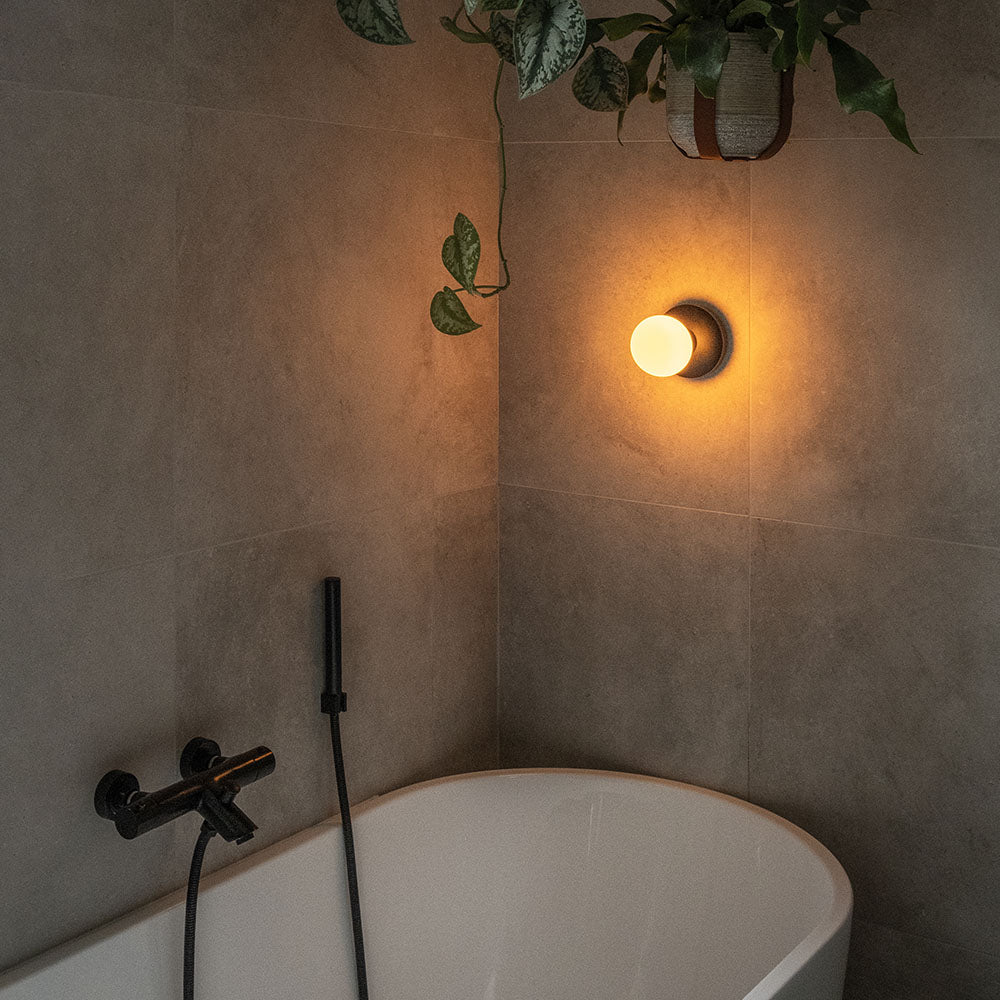 Humble Bee Oplaadbare Wandlamp Zwart Frosted│HUMWL00102│Smart Verlichting│in badkamer boven bad