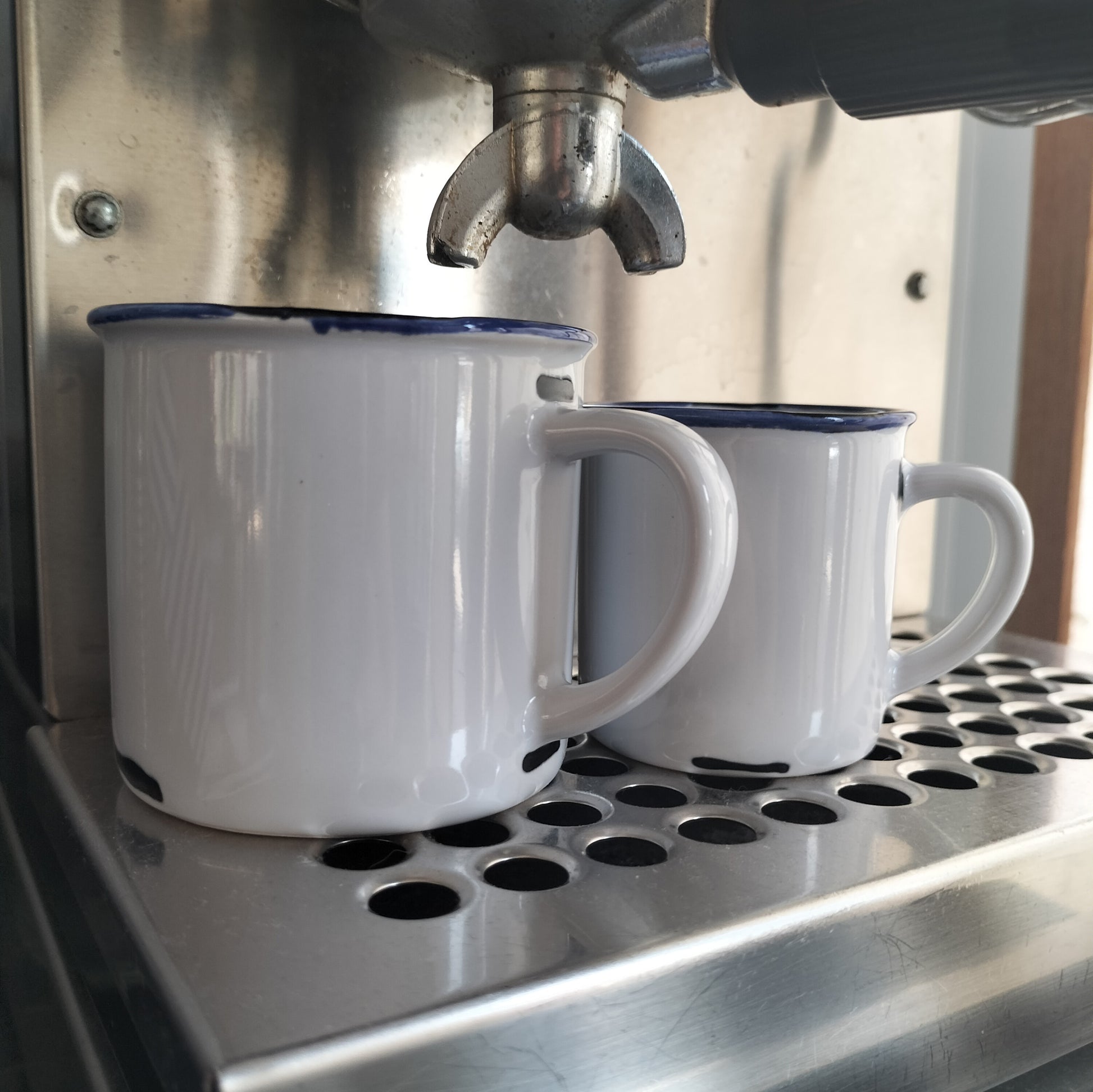 Jailhouse Cups Cappuccino Set/4│Rob Brandt│Goods│art. DB 12.01│groot en klein esprressomachine