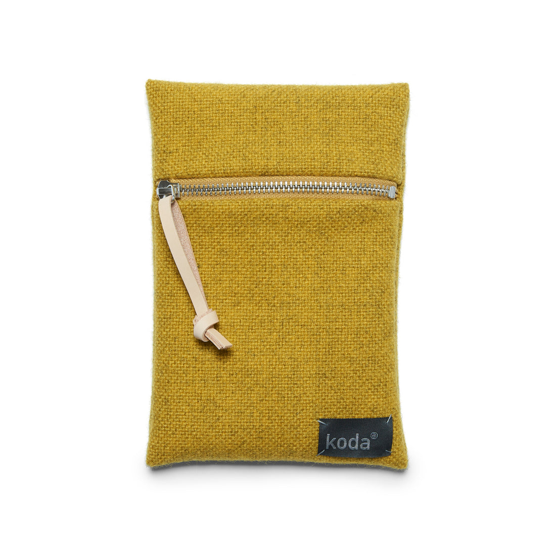 Etui Iep I303│Mustard Yellow│Koda Amsterdam│vooraanzicht met witte achtergrond