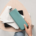 Memobottle Silicone Sleeve Slim Sea Mist│Drinkfles│lifestyle foto met notitieboek en pen