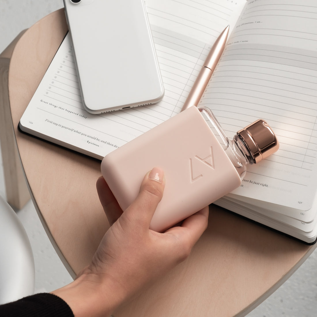 Memobottle Silicone Sleeve A7│Pale Coral│art. M114│vooraanzicht zonder fles