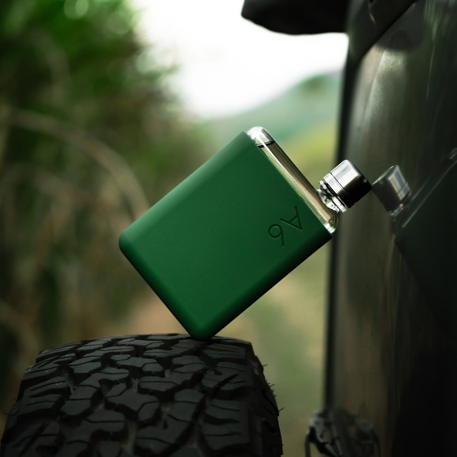 Memobottle Silicone Sleeve A6│Moss Green│foto op autoband