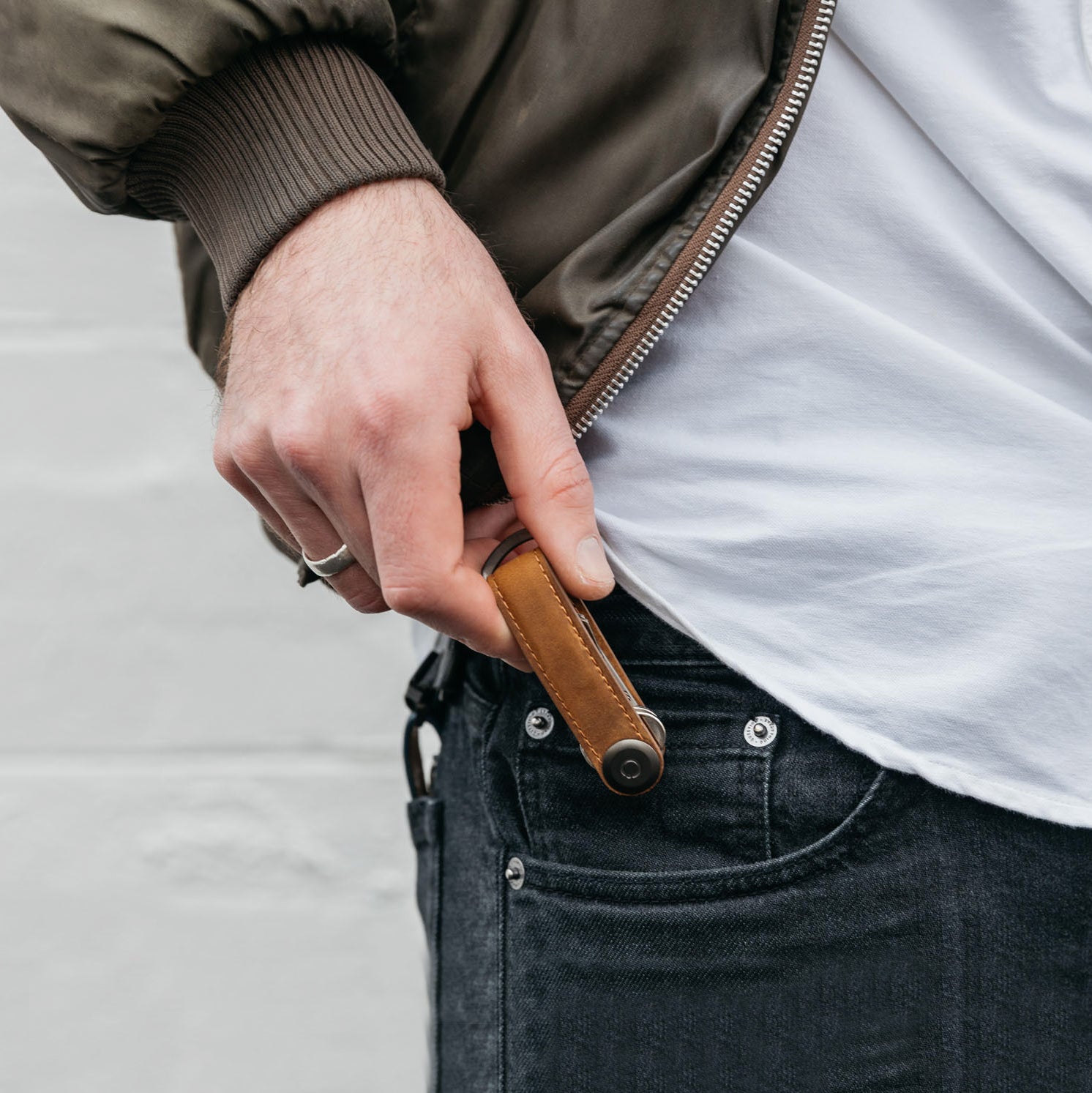 Key Organizer Orbitkey│Crazy Horse leather Cognac Tan│art. CHLO-2-CBCBGM│Sleutelhanger leer in broekzak
