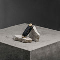 Key Organizer Orbitkey│Saffiano Liquorice Black│SFLO-2-LBBKYG│sleutelhanger leer op stenen blok