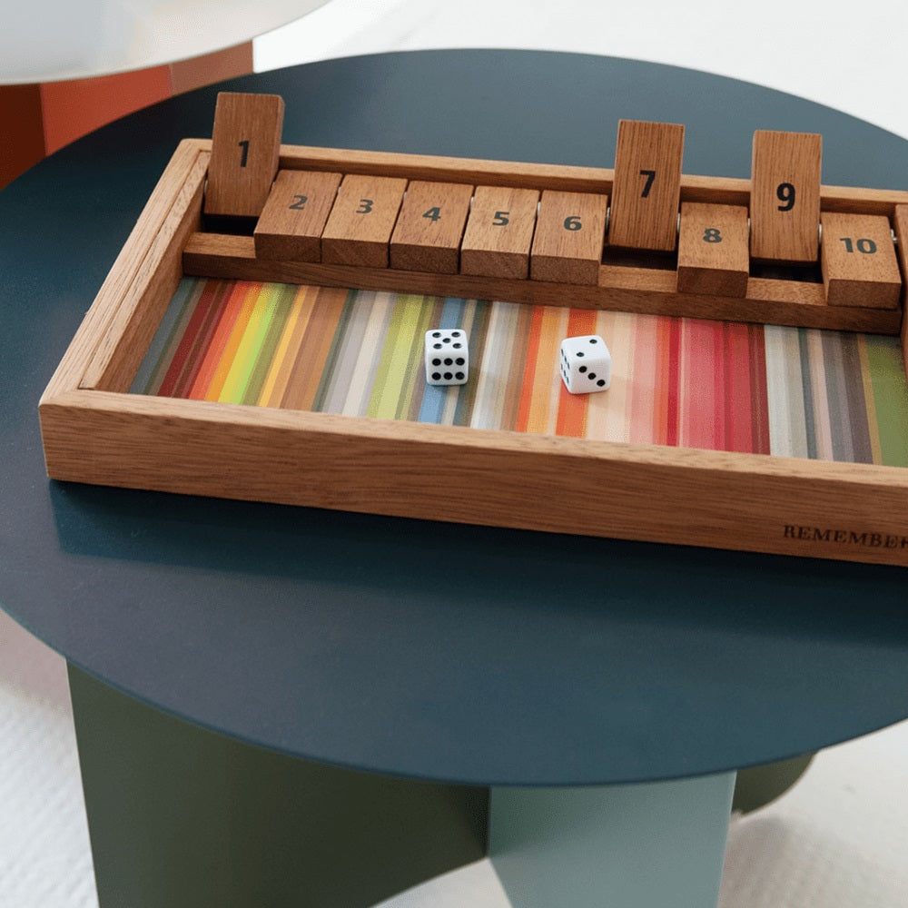 Shut the Box Houten Bordspel│Remember│art. ST1│close-up foto op salontafel