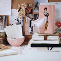 Tissue Up Girl Pink│Tissuebox Spextrum│Retro Pin-Up zakdoekhouder│lifestyle foto