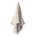 TweeDoek Naturel│Vij5│Handdoek en Theedoek│aan lusje met witte achtergrond