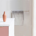 TweeDoek Naturel│Vij5│Handdoek en Theedoek│over koperen stang in keuken